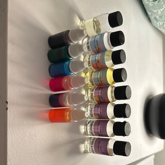 Essential Oil and Fragrance Collection - Picture 1 of 1